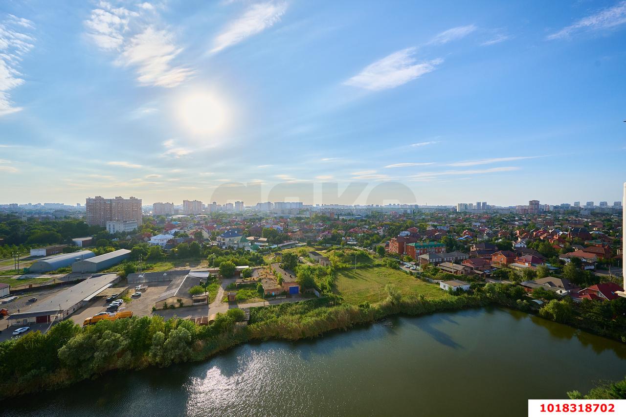 Фото №10: 3-комнатная квартира 110&nbsp;м², 15/21&nbsp;эт. - Краснодар, Прикубанский внутригородской округ, Школьный, Круглик, мкр. жилой комплекс Версаль, ул. Черниговская, 1