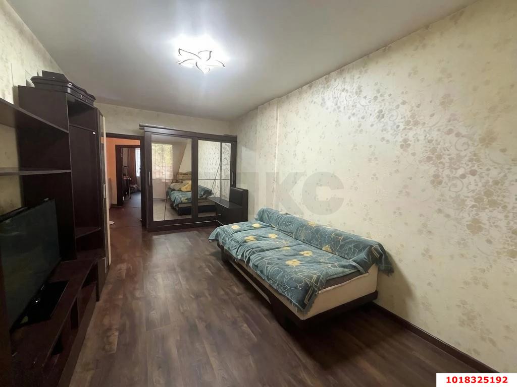 Фото №4: 2-комнатная квартира 64&nbsp;м², 3/4&nbsp;эт. - Елизаветинская, мкр. Прикубанский внутригородской округ, ул. Курганная, 132