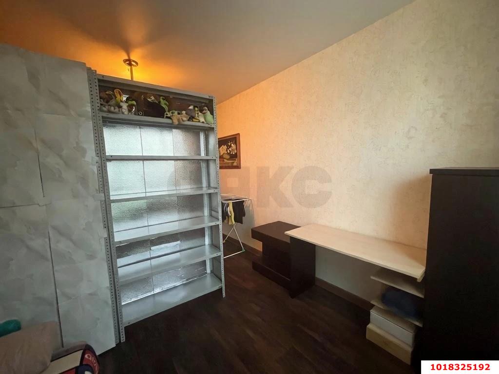 Фото №7: 2-комнатная квартира 64&nbsp;м², 3/4&nbsp;эт. - Елизаветинская, мкр. Прикубанский внутригородской округ, ул. Курганная, 132