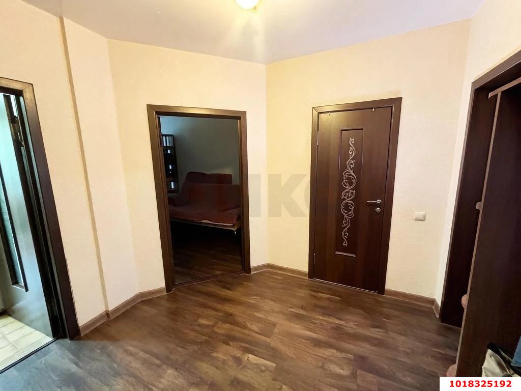 Фото №8: 2-комнатная квартира 64&nbsp;м², 3/4&nbsp;эт. - Елизаветинская, мкр. Прикубанский внутригородской округ, ул. Курганная, 132