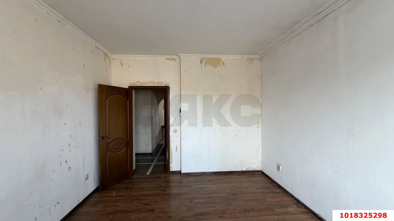 Фото №3: 2-комнатная квартира 63&nbsp;м², 9/9&nbsp;эт. - Краснодар, Прикубанский внутригородской округ, мкр. Краевая Клиническая Больница, ул. Восточно-Кругликовская, 86