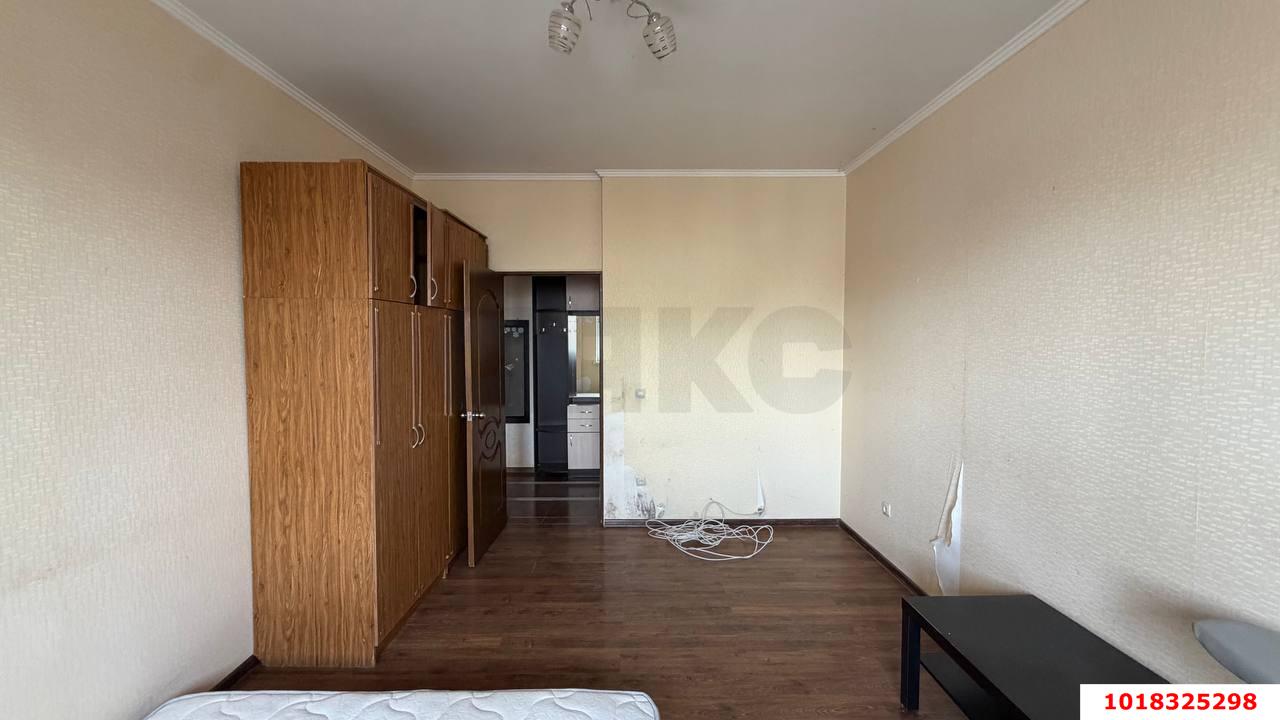 Фото №7: 2-комнатная квартира 63&nbsp;м², 9/9&nbsp;эт. - Краснодар, Прикубанский внутригородской округ, мкр. Краевая Клиническая Больница, ул. Восточно-Кругликовская, 86