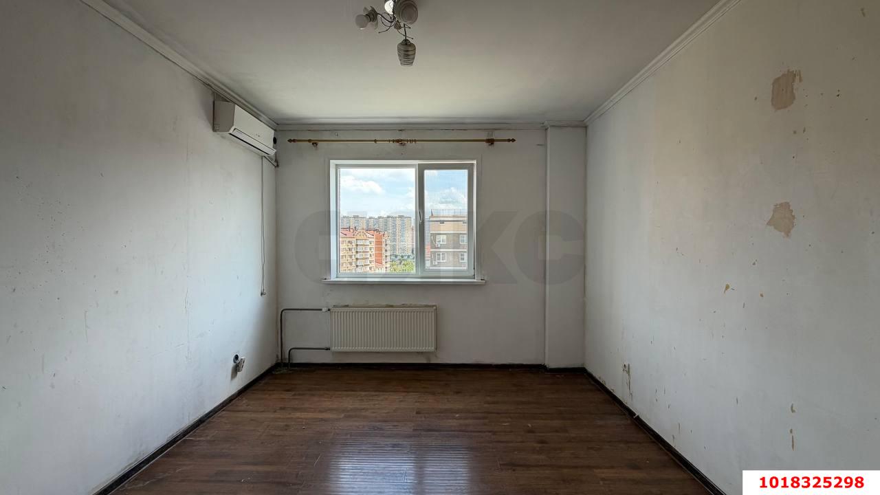 Фото №2: 2-комнатная квартира 63&nbsp;м², 9/9&nbsp;эт. - Краснодар, Прикубанский внутригородской округ, мкр. Краевая Клиническая Больница, ул. Восточно-Кругликовская, 86
