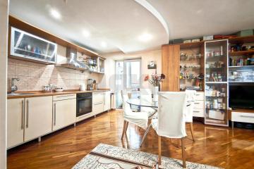 Фото №1: 2-комнатная квартира 60 м², 8/14 эт. - Краснодар, мкр. Дубинка, ул. Ставропольская, 84