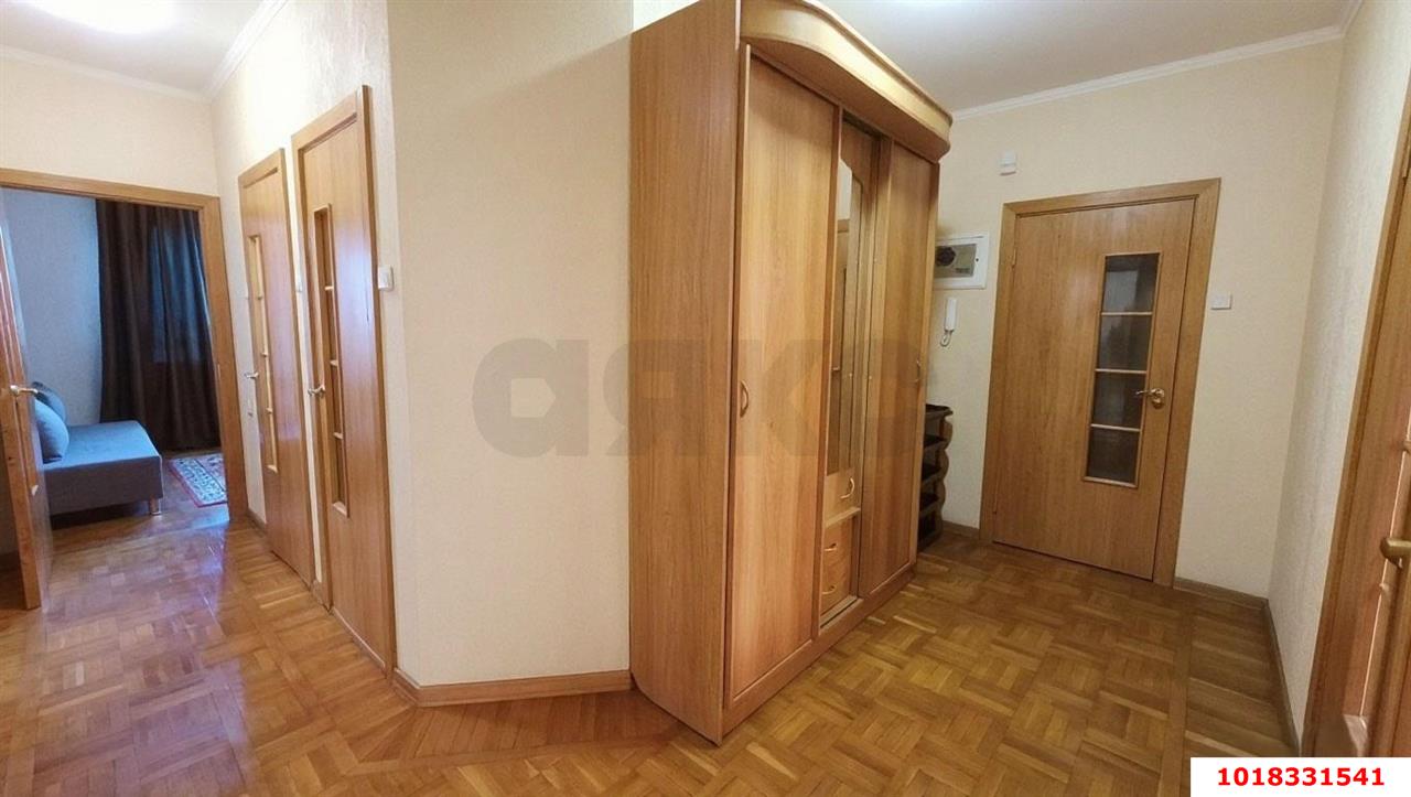 Фото №16: 3-комнатная квартира 99&nbsp;м², 4/5&nbsp;эт. - Краснодар, Прикубанский внутригородской округ, Школьный, Круглик, мкр. Табачная Фабрика, ул. Академика Пустовойта, 8