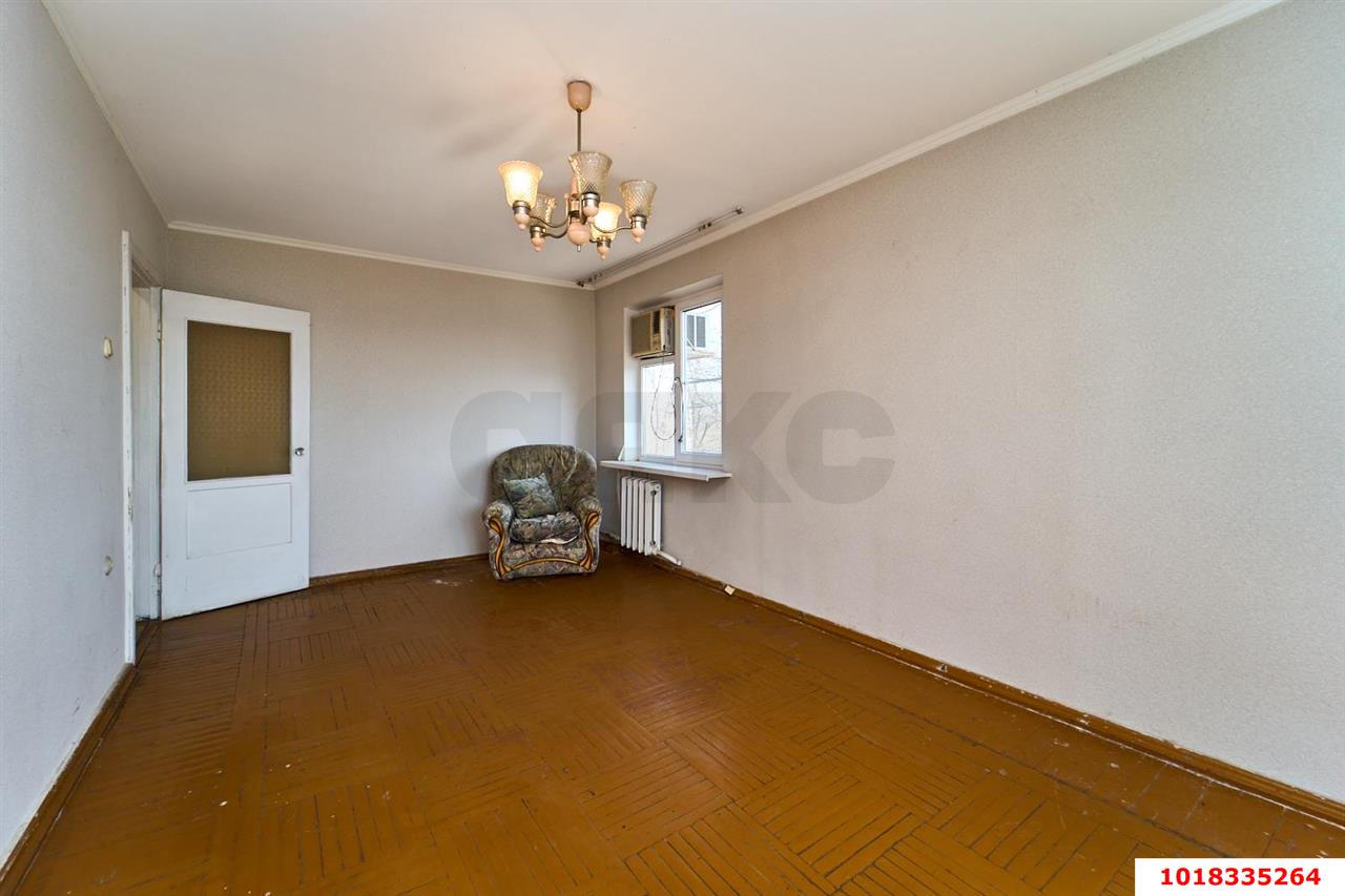 Фото №2: 3-комнатная квартира 64&nbsp;м², 5/5&nbsp;эт. - Краснодар, Прикубанский внутригородской округ, мкр. имени Н.И. Вавилова, ул. имени Калинина, 72