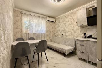 Фото №1: 1-комнатная квартира 31 м² - Краснодар, мкр. Прикубанский внутригородской округ, ул. Кирилла Россинского, 69