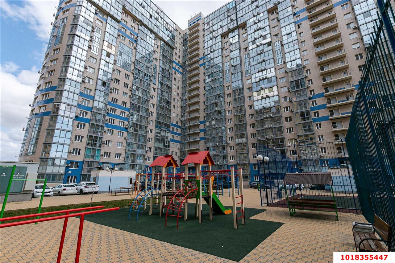 Фото №2: 1-комнатная квартира 42&nbsp;м², 20/25&nbsp;эт. - Краснодар, Карасунский внутригородской округ, Хлопчато-бумажный Комбинат, мкр. жилой комплекс Аквамарин, ул. Уральская, 75к2