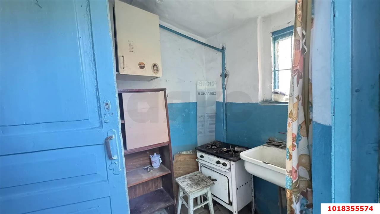 Фото №4: 2-комнатная квартира 35&nbsp;м², 1/1&nbsp;эт. - Краснодар, Центральный внутригородской округ, мкр. Центральный, ул. Красноармейская, 67