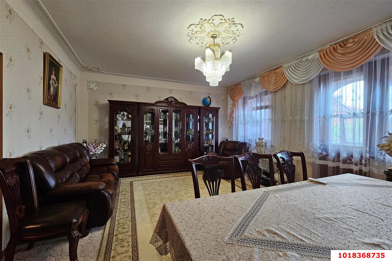 Фото №3: Дом 267&nbsp;м² + 10&nbsp;сот., 2&nbsp;эт. - Ленина, мкр. Карасунский внутригородской округ, ул. Казачья, 12