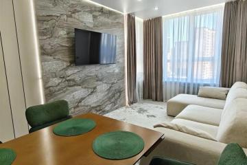 Фото №1: 2-комнатная квартира 60&nbsp;м², 13/23&nbsp;эт. - Краснодар, мкр. жилой комплекс Отражение, ул. Конгрессная, 41