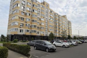 Фото №1: 1-комнатная квартира 34 м², 4/9 эт. - Краснодар, мкр. Славянский, ул. Красных Партизан, 1/4к20
