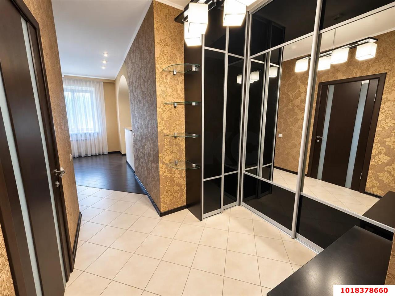 Фото №8: 1-комнатная квартира 60&nbsp;м², 4/22&nbsp;эт. - Краснодар, Западный внутригородской округ, мкр. Центральный, ул. Кубанская набережная, 37/11