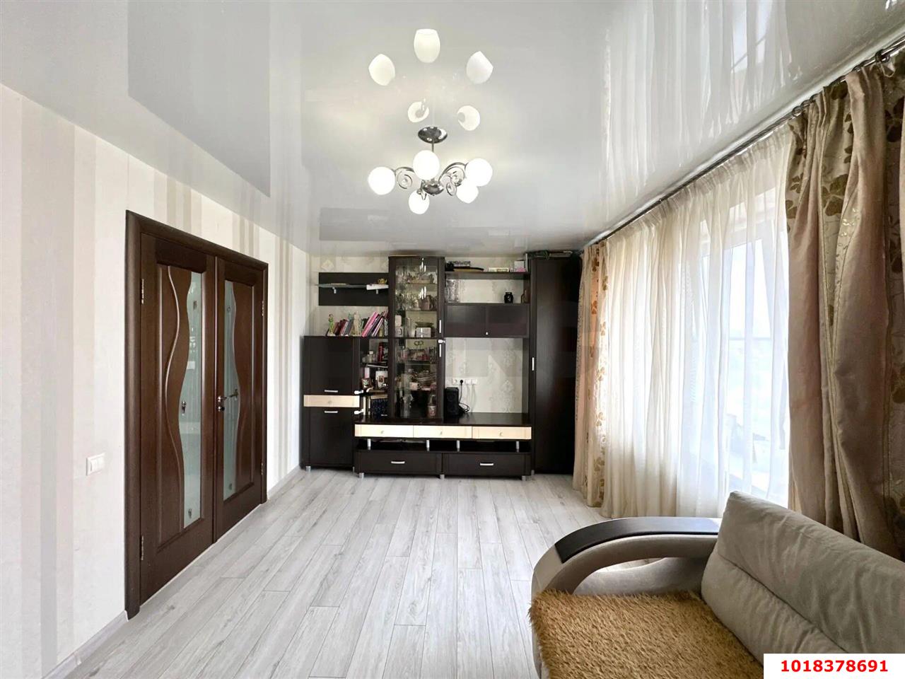 Фото №2: 4-комнатная квартира 80&nbsp;м², 5/9&nbsp;эт. - Краснодар, Центральный внутригородской округ, мкр. Табачная Фабрика, ул. Дербентская, 18