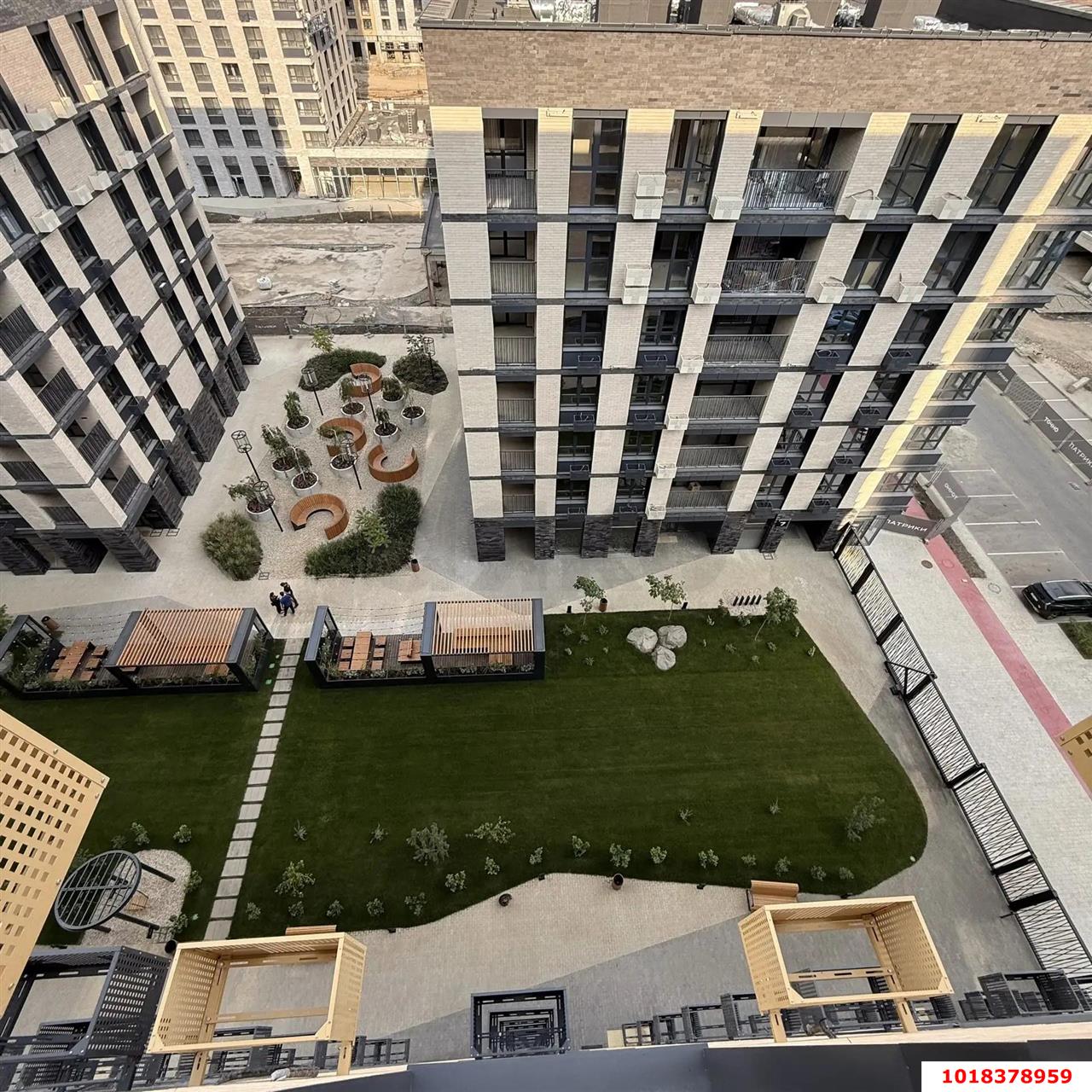 Фото №7: 2-комнатная квартира 64&nbsp;м², 9/9&nbsp;эт. - Краснодар, Карасунский внутригородской округ, Хлопчато-бумажный Комбинат, мкр. жилой квартал Патрики, ул. Старокубанская, 122/7