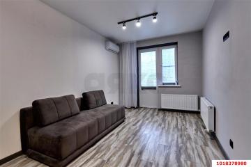 Фото №1: 2-комнатная квартира 50 м², 1/5 эт. - Новая Адыгея, мкр. жилой комплекс Родной Дом, ул. Бжегокайская, 31/7А