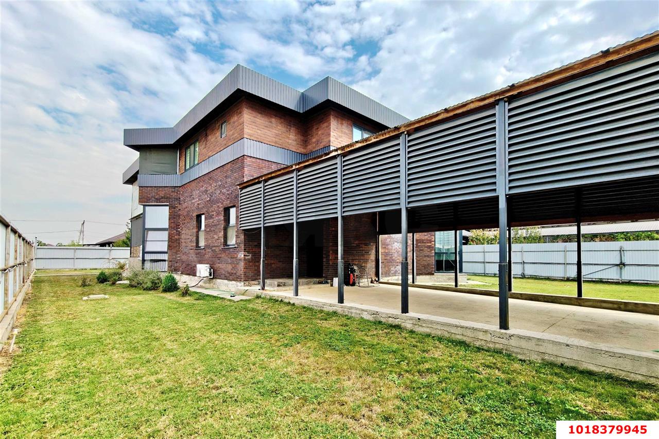 Фото №28: Дом 260&nbsp;м² + 10&nbsp;сот., 2&nbsp;эт. - Старобжегокай, ул. Полевая, 2