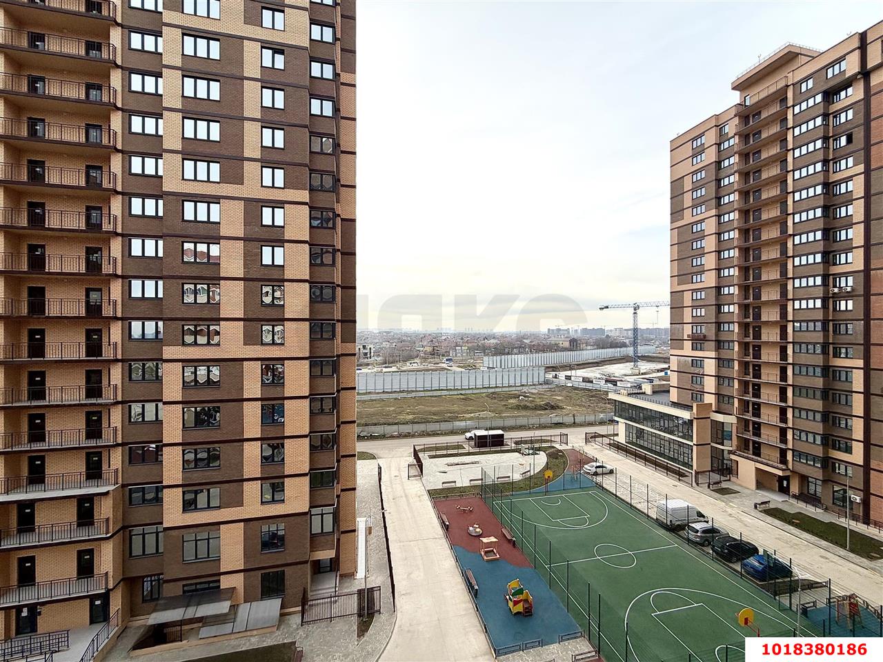 Фото №15: 1-комнатная квартира 41&nbsp;м², 14/19&nbsp;эт. - Краснодар, Прикубанский внутригородской округ, жилой комплекс Аксиома, мкр. Догма Парк, ул. Марины Цветаевой, 17к2