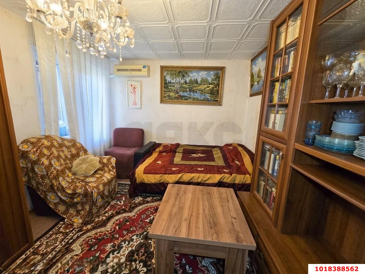 Фото №2: 3-комнатная квартира 72&nbsp;м², 4/9&nbsp;эт. - Краснодар, Центральный внутригородской округ, мкр. Дубинка, ул. Ставропольская, 172