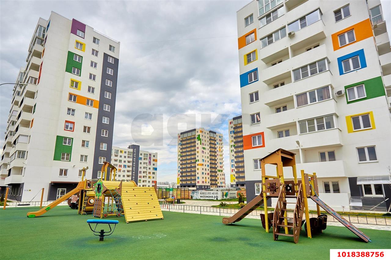 Фото №1: 1-комнатная квартира 45&nbsp;м², 9/12&nbsp;эт. - Краснодар, Прикубанский внутригородской округ, мкр. жилой комплекс Южане, ул. Даниила Смоляна, 65к1