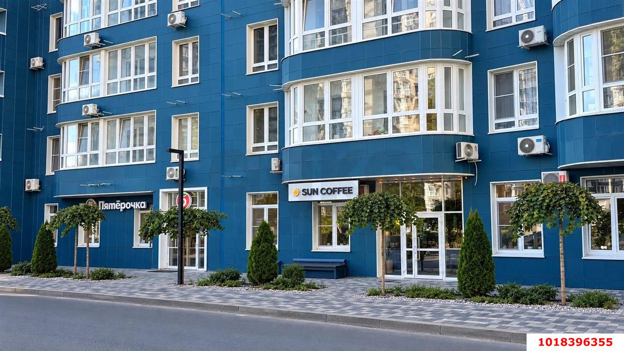 Фото №3: Торговое помещение 81&nbsp;м², 1/24&nbsp;эт. - Краснодар, Центральный внутригородской округ, Черёмушки, мкр. ЖК Фонтаны, ул. Воронежская, 47/10
