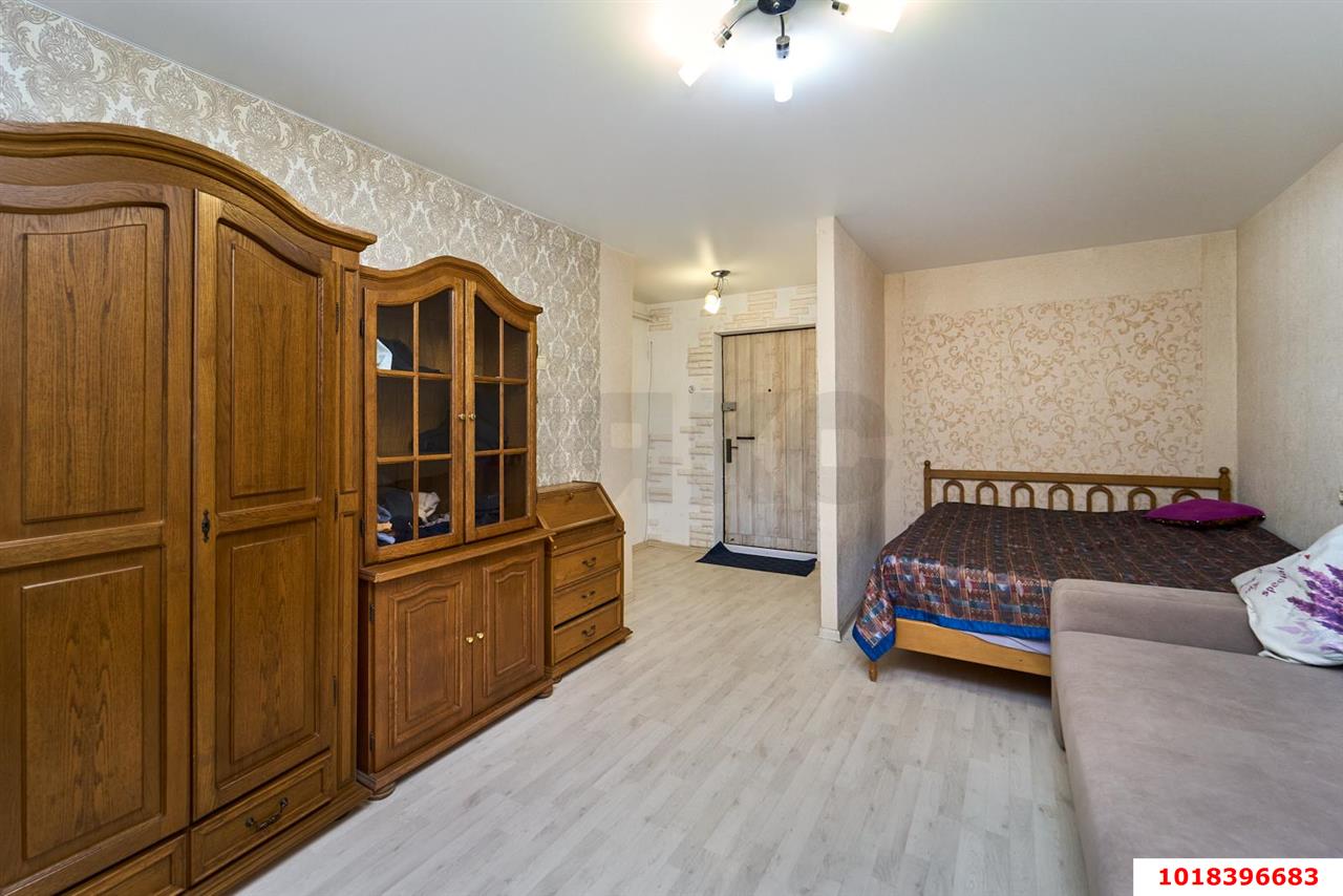 Фото №3: 1-комнатная квартира 33&nbsp;м², 1/9&nbsp;эт. - Краснодар, Карасунский внутригородской округ, мкр. Черёмушки, ул. Ставропольская, 209