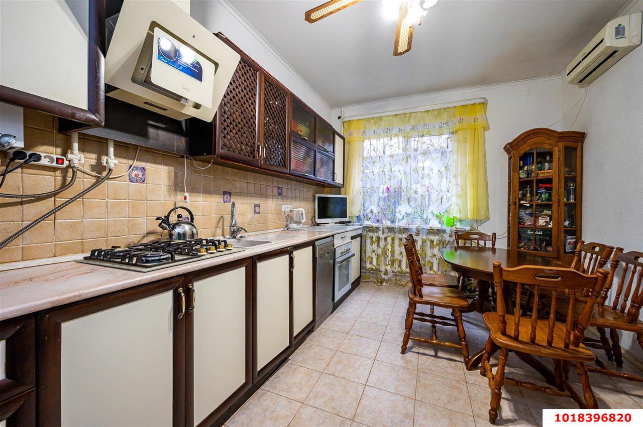 Фото №4: Дом 82&nbsp;м² + 3.62&nbsp;сот., 2&nbsp;эт. - Краснодар, Центральный внутригородской округ, мкр. Центральный, ул. Будённого