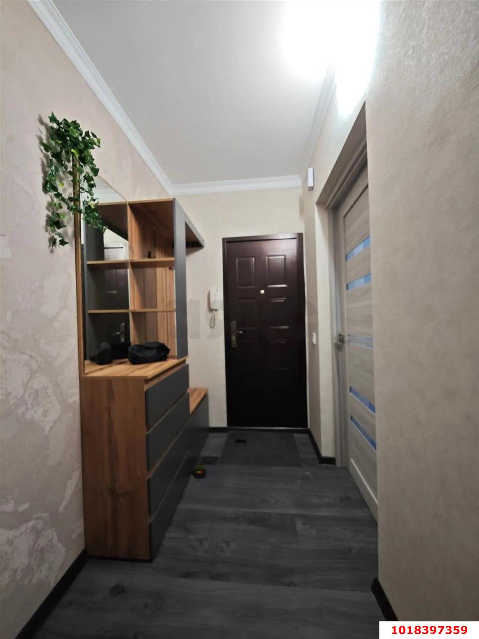 Фото №6: 1-комнатная квартира 38&nbsp;м², 4/12&nbsp;эт. - Краснодар, Западный внутригородской округ, мкр. Юбилейный, ул. Рождественская набережная, 39