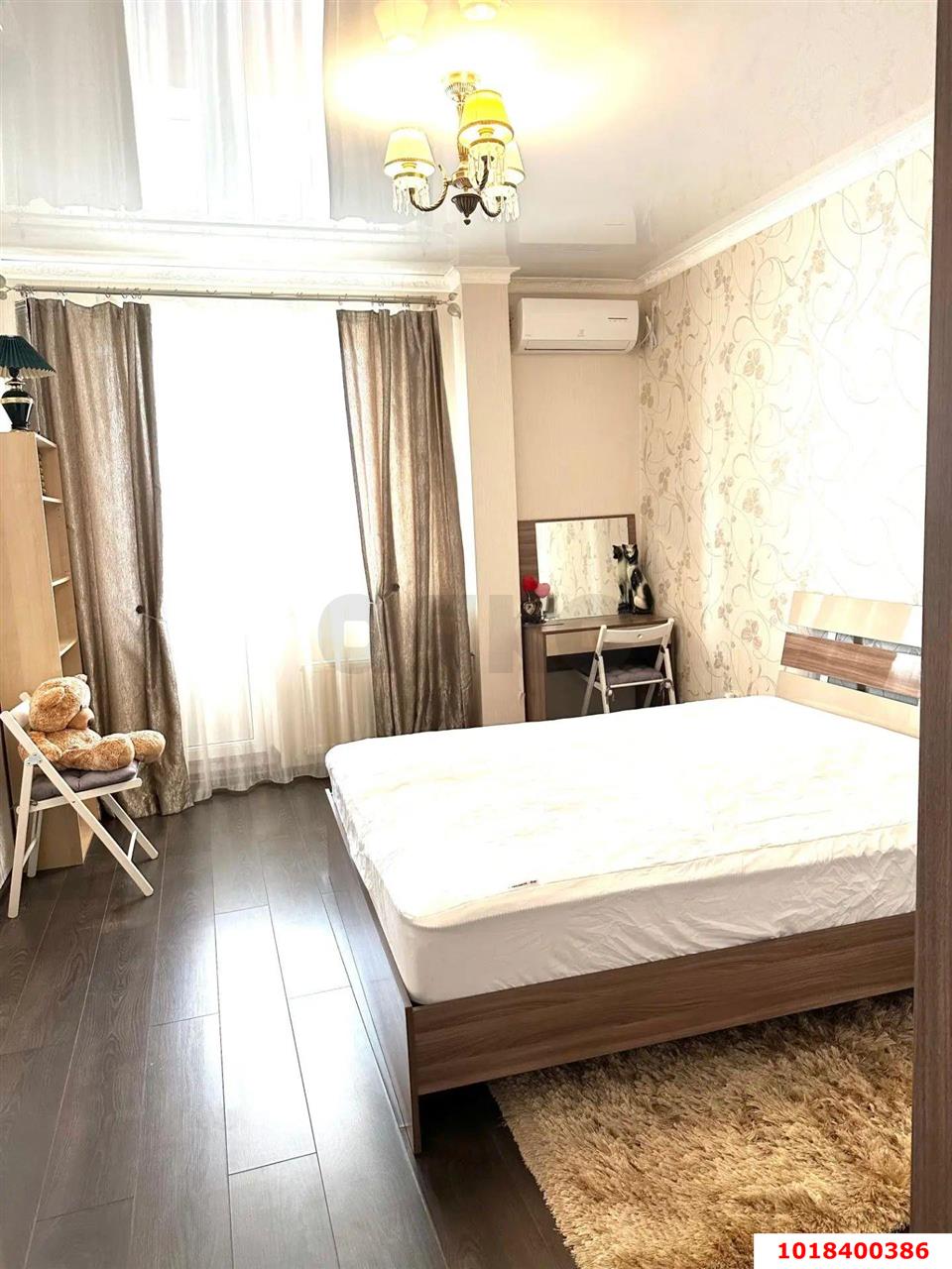 Фото №9: 2-комнатная квартира 72&nbsp;м², 15/22&nbsp;эт. - Краснодар, Центральный внутригородской округ, жилой комплекс имени Чехова, мкр. Дубинка, ул. имени Чехова, 4