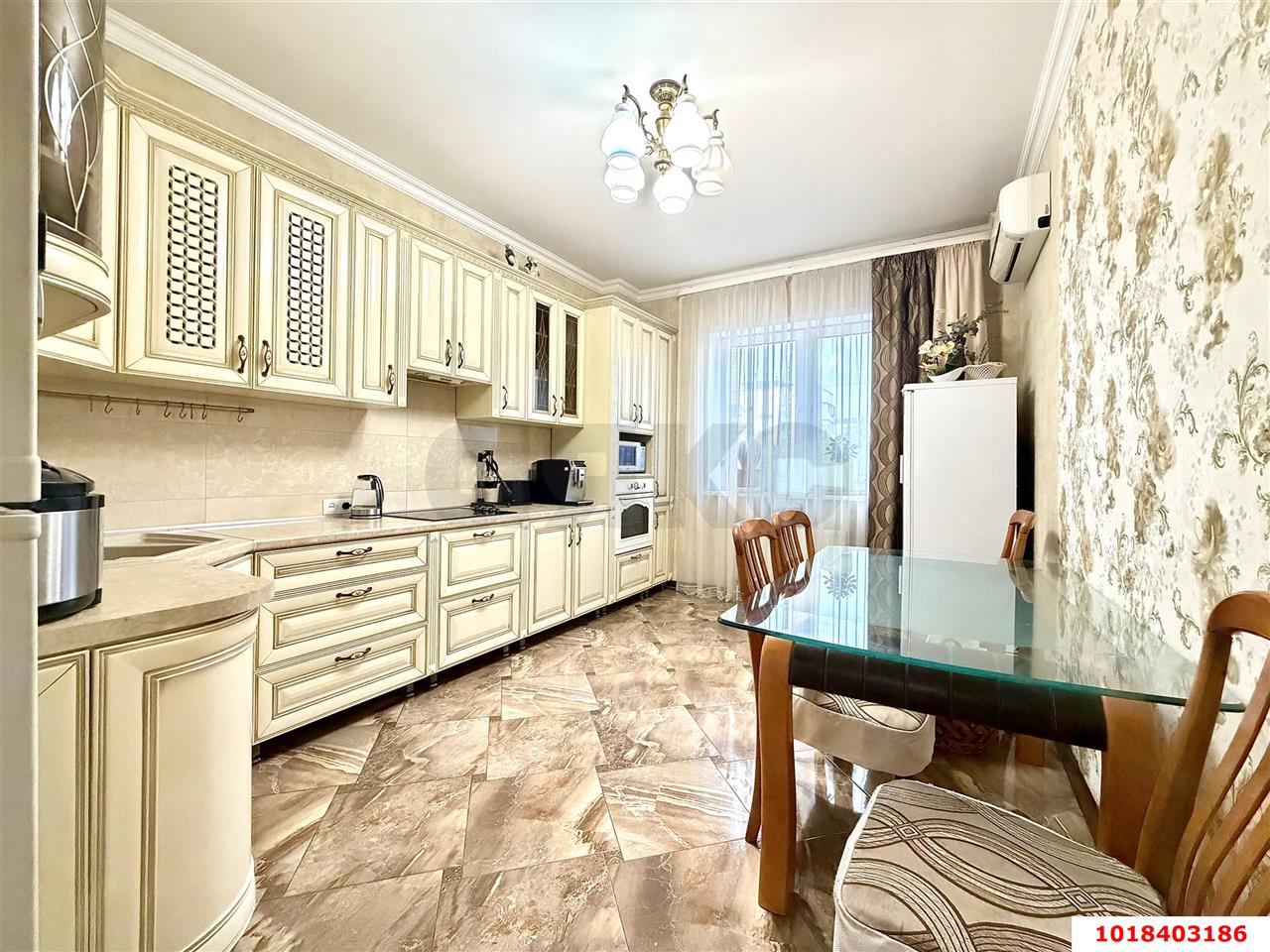 Фото №1: 2-комнатная квартира 78&nbsp;м², 5/16&nbsp;эт. - Краснодар, Центральный внутригородской округ, мкр. Центральный, ул. Промышленная, 19/1
