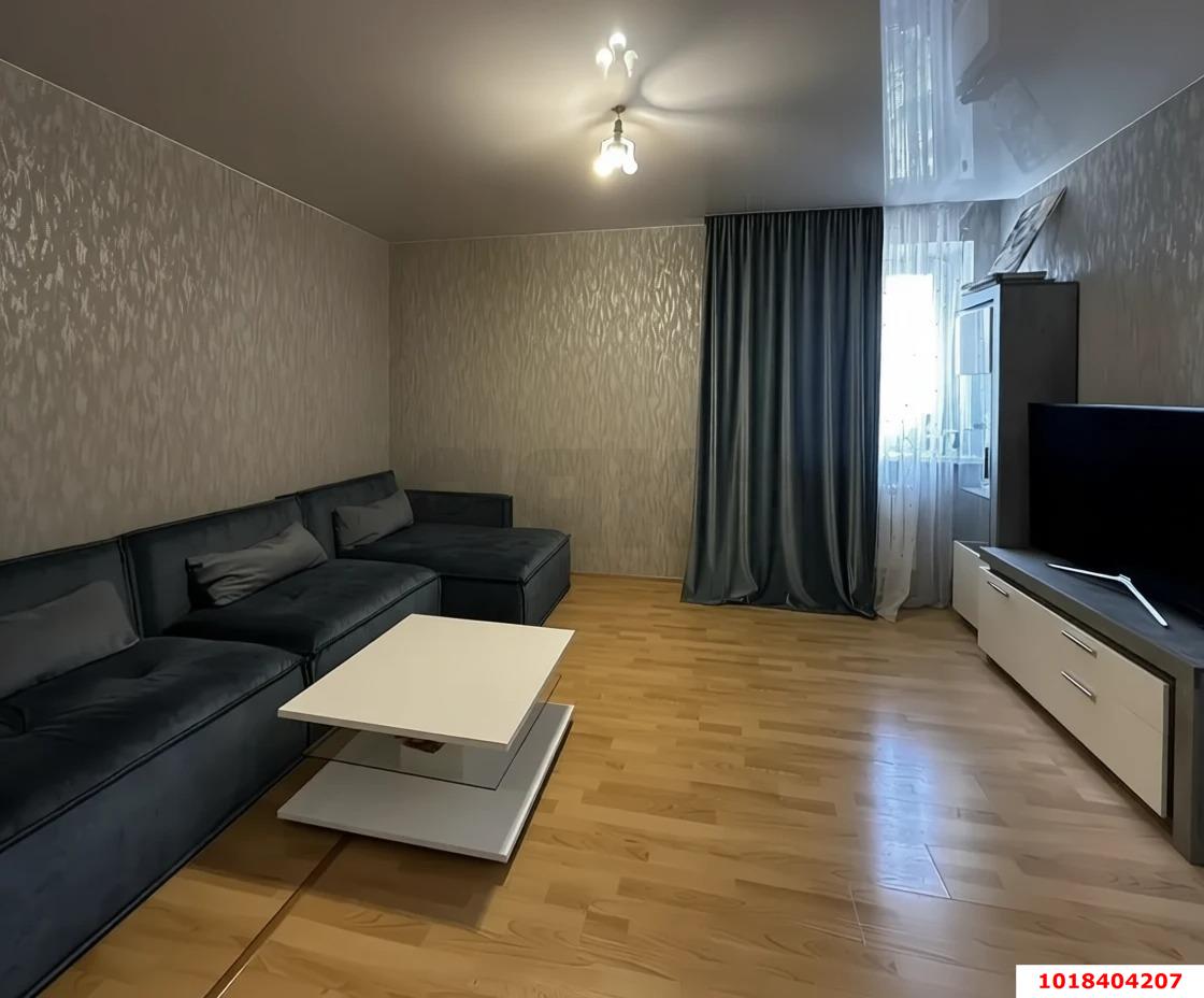 Фото №3: 2-комнатная квартира 76&nbsp;м², 10/16&nbsp;эт. - Краснодар, Карасунский внутригородской округ, мкр. Гидростроителей, ул. имени Дмитрия Благоева, 24/1