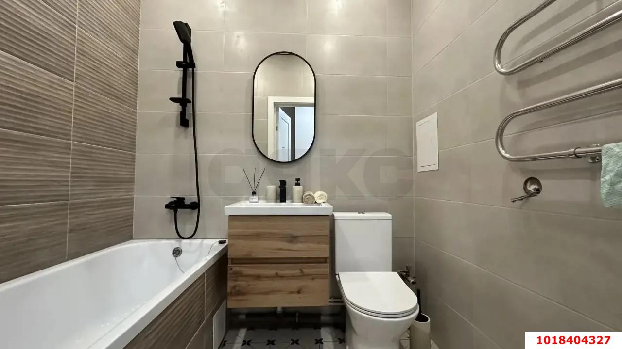Фото №4: 1-комнатная квартира 39&nbsp;м², 3/4&nbsp;эт. - Знаменский, мкр. Карасунский внутригородской округ, ул. Гагарина, 6/6