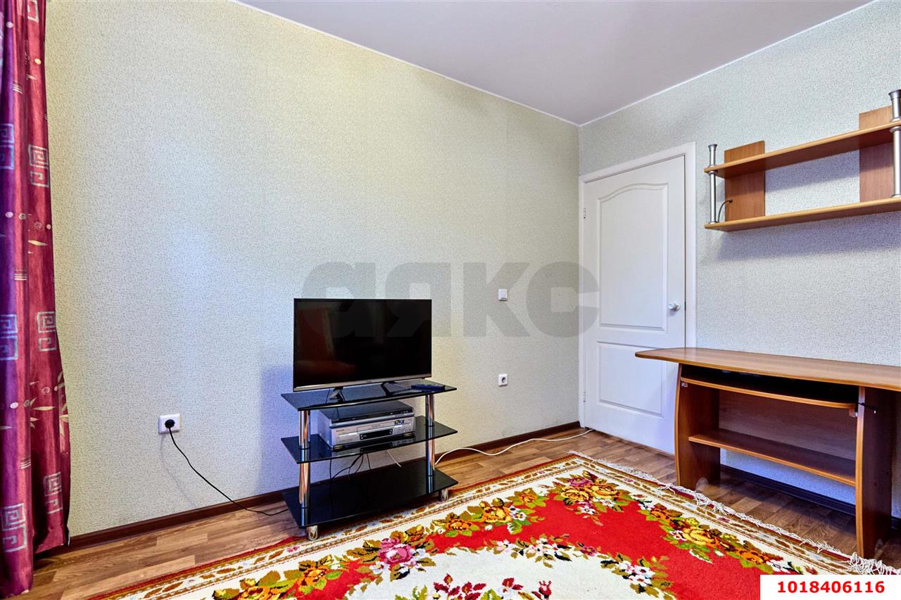 Фото №6: 2-комнатная квартира 63&nbsp;м², 2/16&nbsp;эт. - Краснодар, Прикубанский внутригородской округ, мкр. Восточно-Кругликовский, ул. Генерала Трошева, 29
