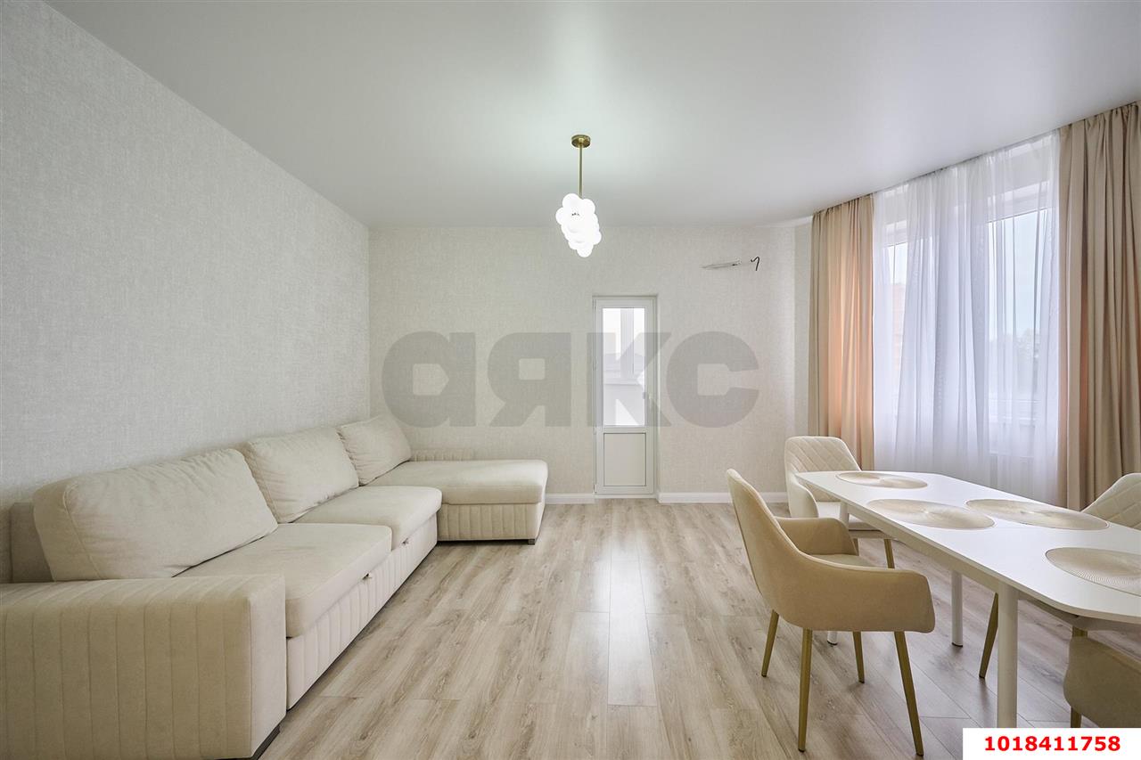 Фото №2: 3-комнатная квартира 112&nbsp;м², 3/16&nbsp;эт. - Краснодар, Центральный внутригородской округ, Черёмушки, мкр. ЖК Фонтаны, ул. Старокубанская, 2/23к1