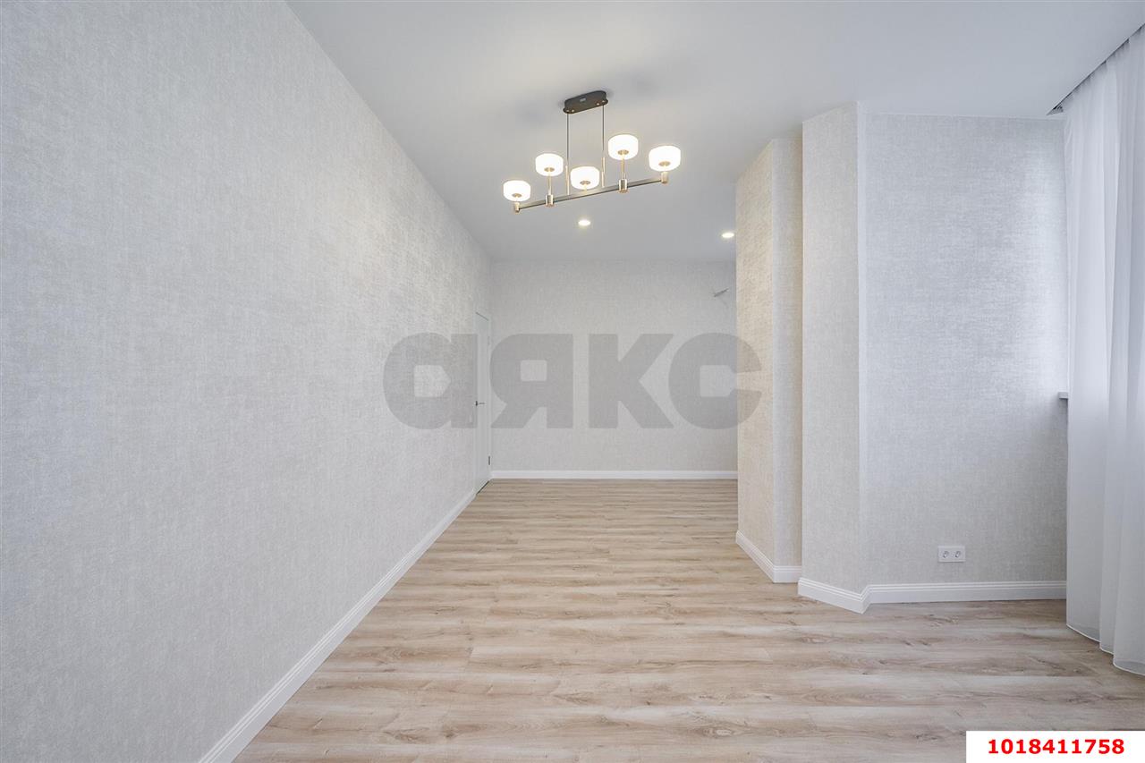 Фото №6: 3-комнатная квартира 112&nbsp;м², 3/16&nbsp;эт. - Краснодар, Центральный внутригородской округ, Черёмушки, мкр. ЖК Фонтаны, ул. Старокубанская, 2/23к1