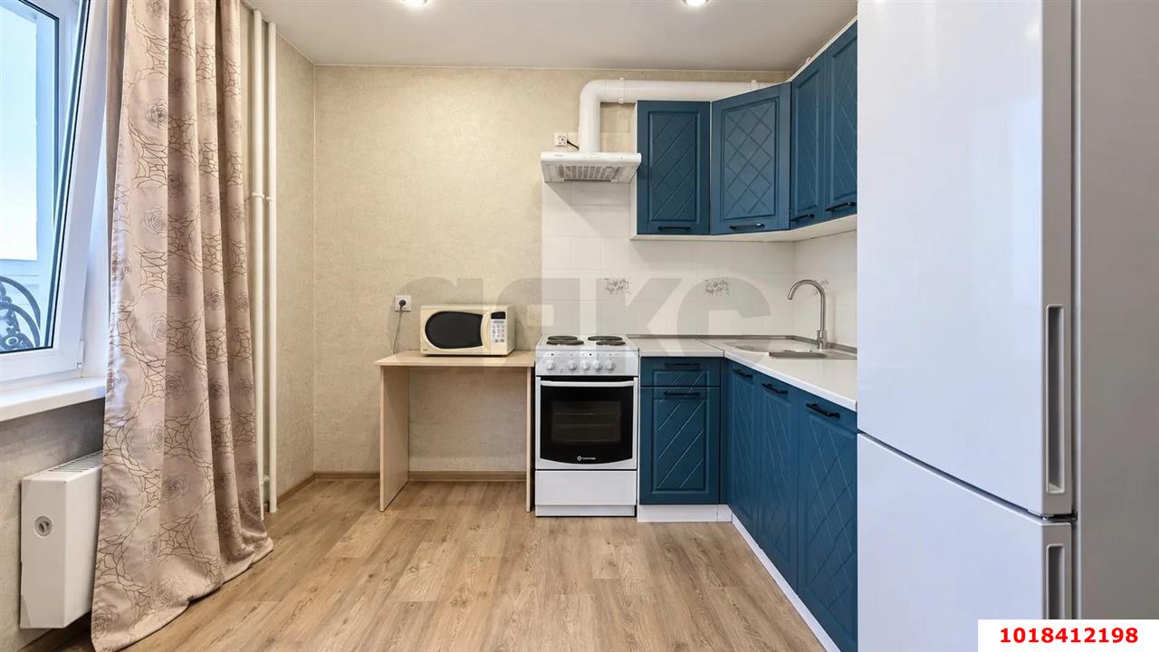 Фото №2: 1-комнатная квартира 37&nbsp;м², 10/16&nbsp;эт. - Краснодар, Прикубанский внутригородской округ, мкр. Восточно-Кругликовский, ул. Героев-Разведчиков, 36