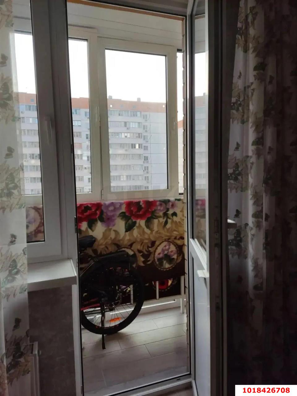 Фото №10: 1-комнатная квартира 37&nbsp;м², 11/18&nbsp;эт. - Краснодар, Прикубанский внутригородской округ, мкр. ЖК Бауинвест, ул. имени 40-летия Победы, 186к3