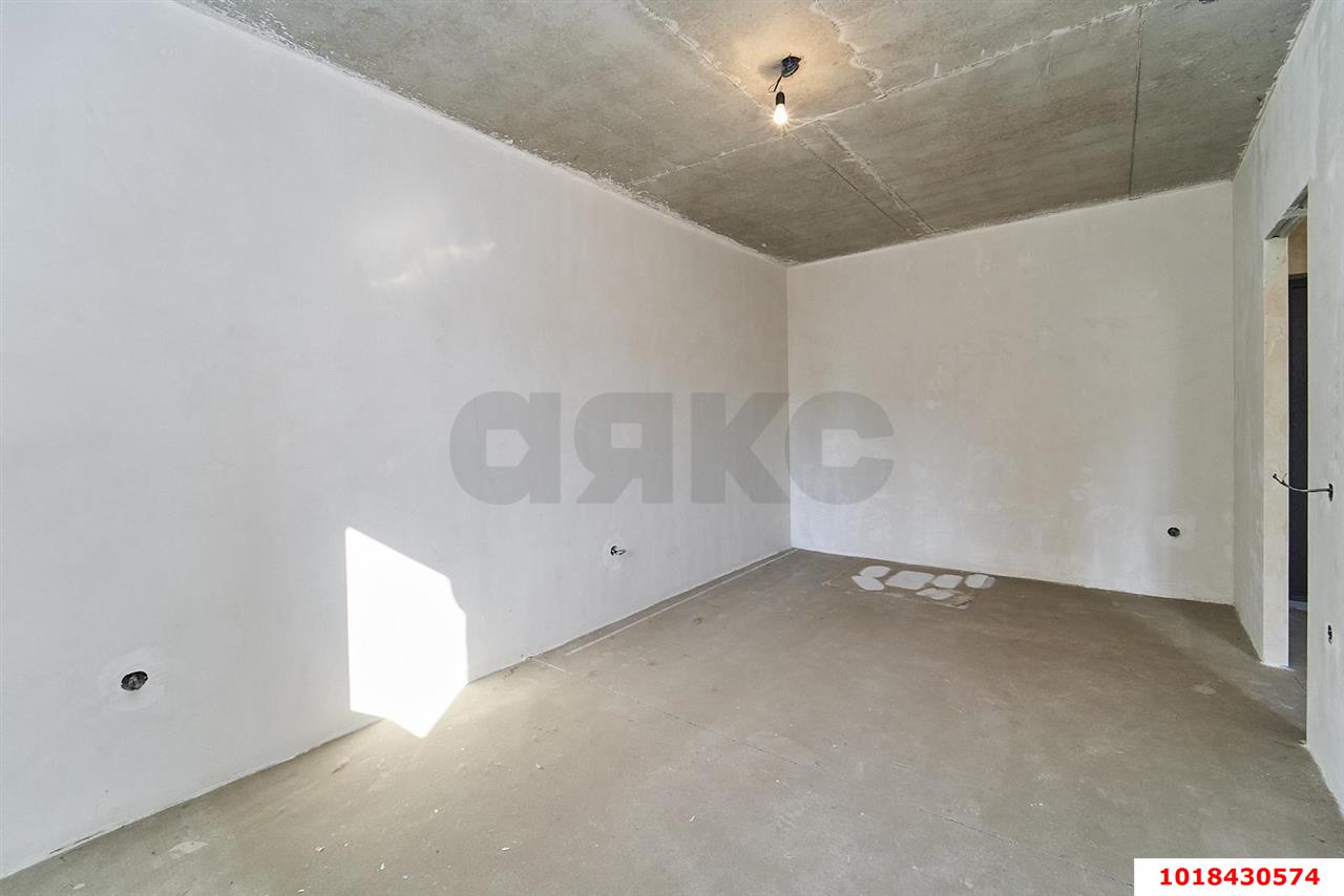 Фото №3: 1-комнатная квартира 36&nbsp;м², 1/10&nbsp;эт. - Краснодар, Прикубанский внутригородской округ, мкр. Славянский, ул. Заполярная, 37к5