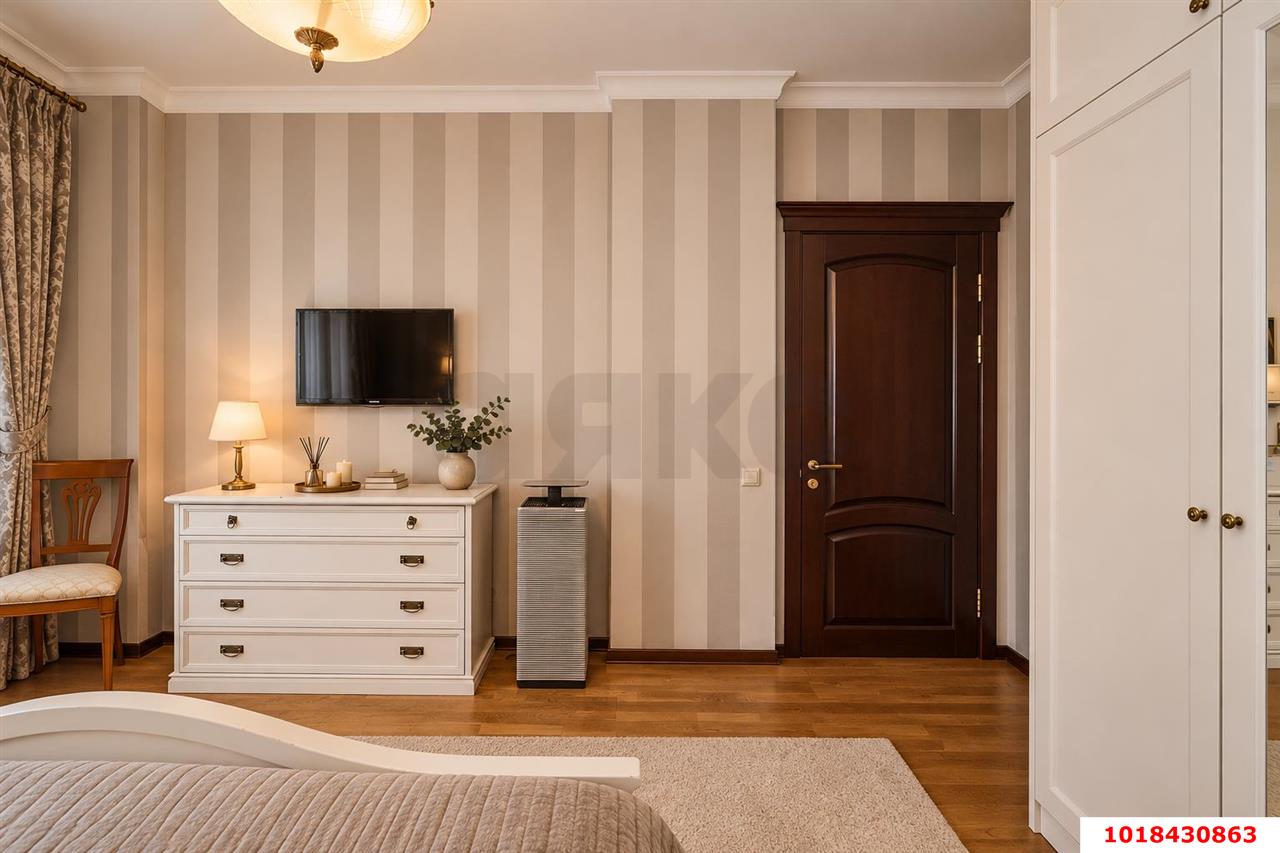 Фото №3: 3-комнатная квартира 124&nbsp;м², 8/16&nbsp;эт. - Краснодар, Западный внутригородской округ, мкр. Фестивальный, ул. Монтажников, 10