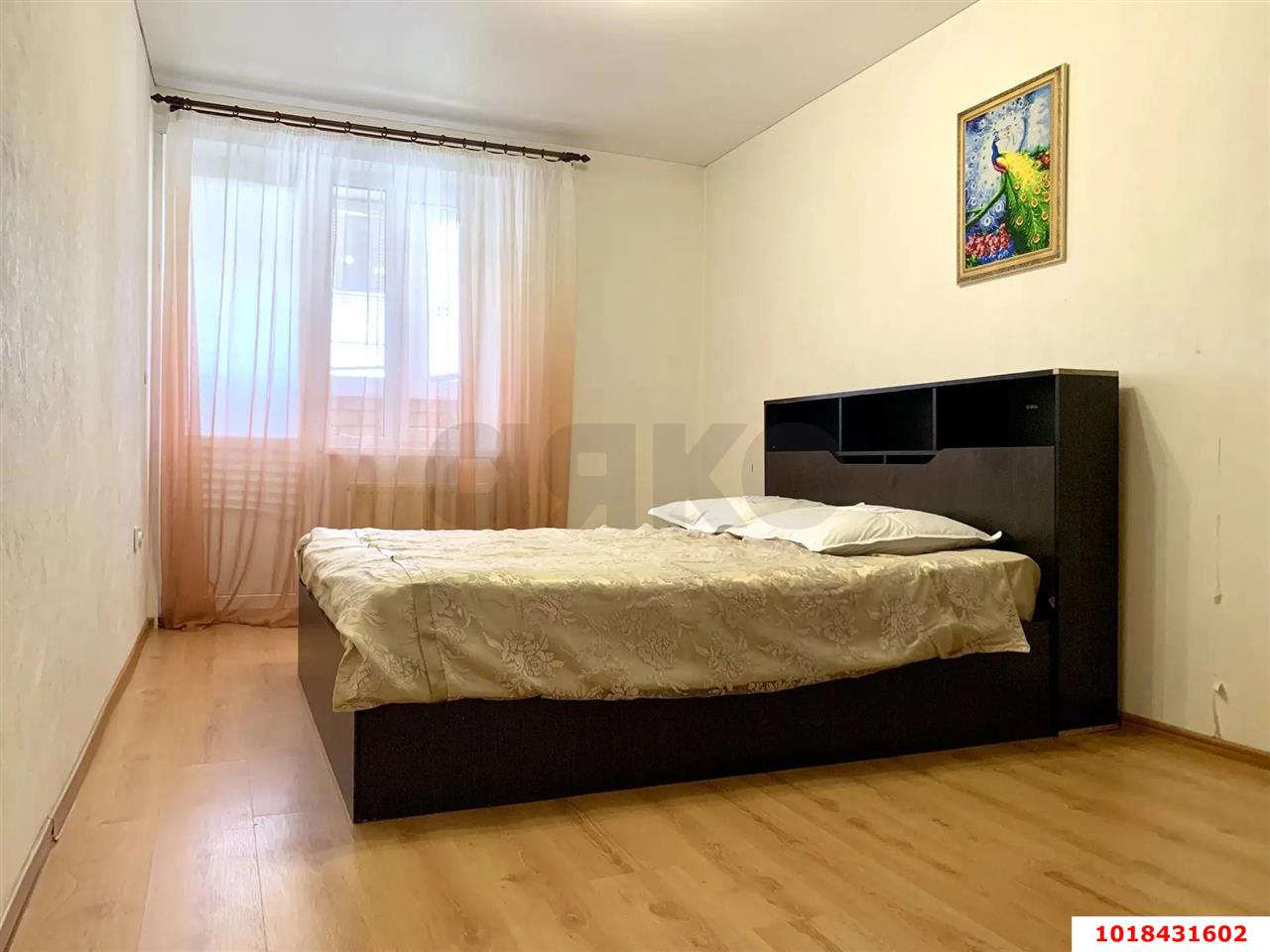Фото №1: 3-комнатная квартира 80&nbsp;м², 3/19&nbsp;эт. - Краснодар, Прикубанский внутригородской округ, Калинино, мкр. Завод Радиоизмерительных Приборов, пер. Гаражный, 9