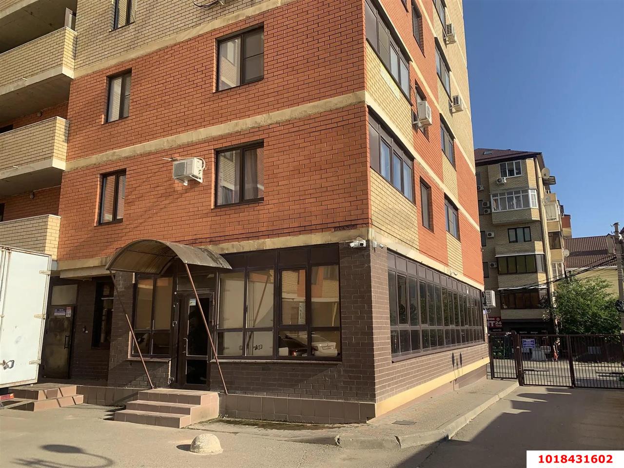 Фото №18: 3-комнатная квартира 80&nbsp;м², 3/19&nbsp;эт. - Краснодар, Прикубанский внутригородской округ, Калинино, мкр. Завод Радиоизмерительных Приборов, пер. Гаражный, 9
