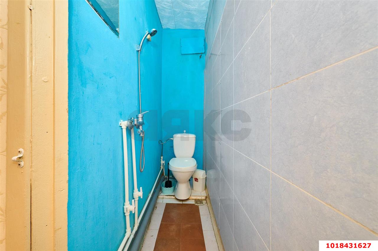 Фото №8: Студия 13&nbsp;м², 1/1&nbsp;эт. - Краснодар, Центральный внутригородской округ, мкр. Центральный, ул. Комсомольская, 78