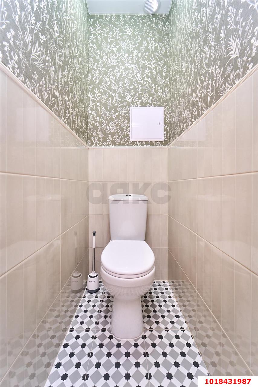 Фото №10: 2-комнатная квартира 62&nbsp;м², 2/3&nbsp;эт. - Краснодар, мкр. Западный внутригородской округ, ул. Красная, 129