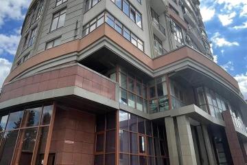 Фото №1: Офисное помещение 26 м², 3/16 эт. - Краснодар, мкр. Центральный, ул. Длинная, 124