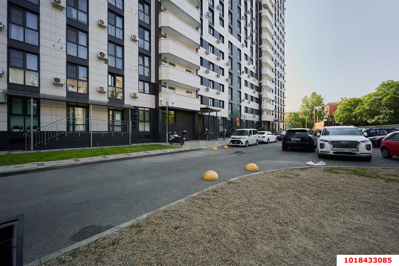 Фото №15: 1-комнатная квартира 42&nbsp;м², 2/23&nbsp;эт. - Краснодар, Центральный внутригородской округ, ЖК Краснодар, мкр. Центральный, ул. Железнодорожная, 23/1