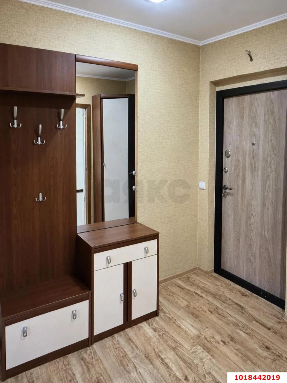 Фото №6: 2-комнатная квартира 56&nbsp;м², 6/17&nbsp;эт. - Краснодар, Прикубанский внутригородской округ, Восточно-Кругликовский, мкр. ЖК Возрождение, ул. имени 40-летия Победы, 115