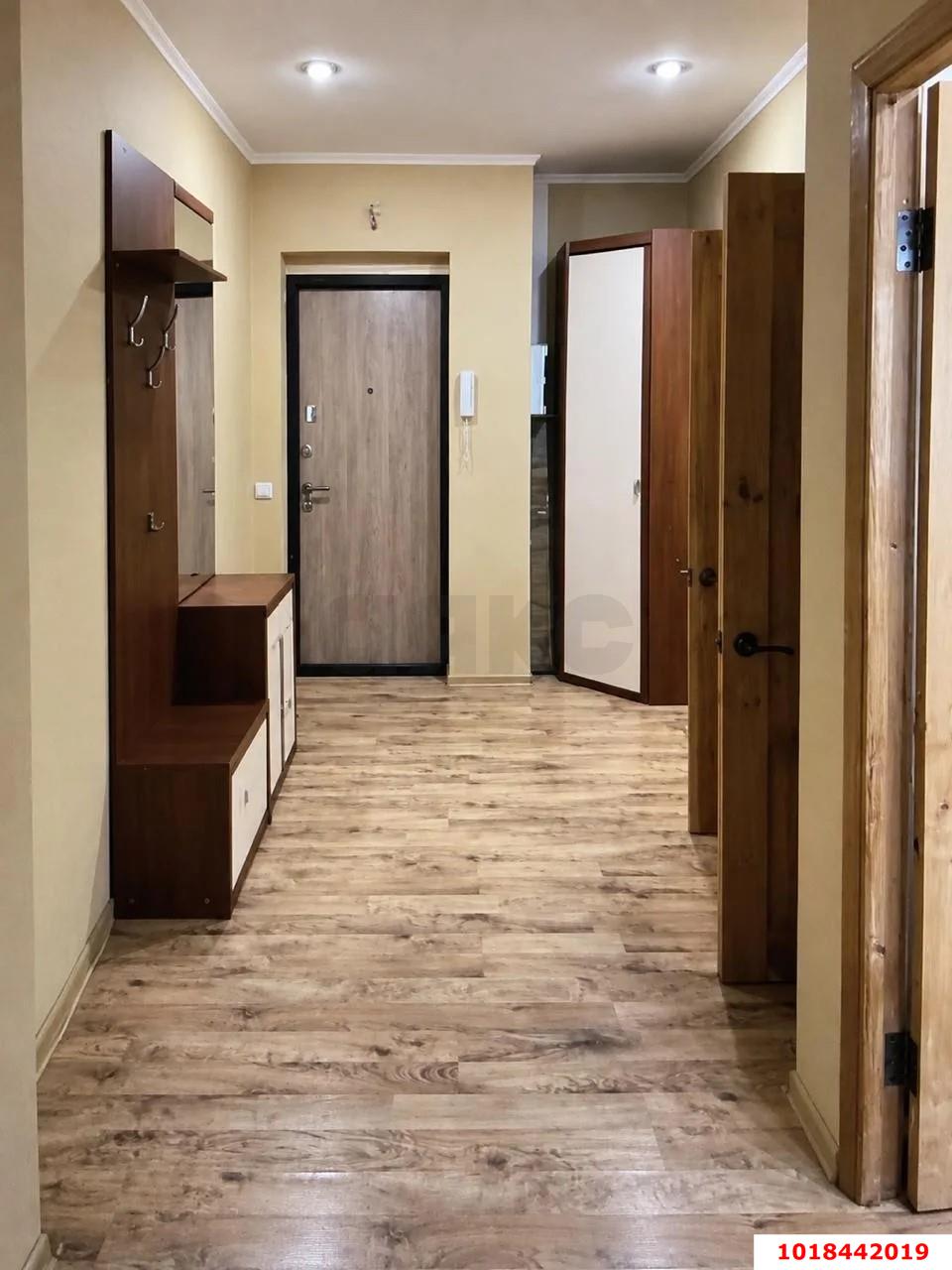 Фото №5: 2-комнатная квартира 56&nbsp;м², 6/17&nbsp;эт. - Краснодар, Прикубанский внутригородской округ, Восточно-Кругликовский, мкр. ЖК Возрождение, ул. имени 40-летия Победы, 115