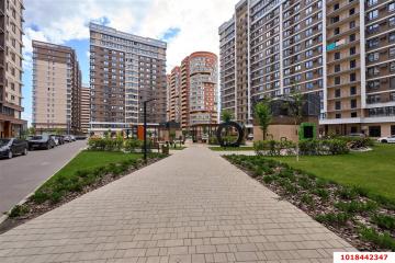 Фото №1: 1-комнатная квартира 44&nbsp;м², 13/16&nbsp;эт. - Краснодар, мкр. Догма Парк, ул. Марины Цветаевой, 7к2