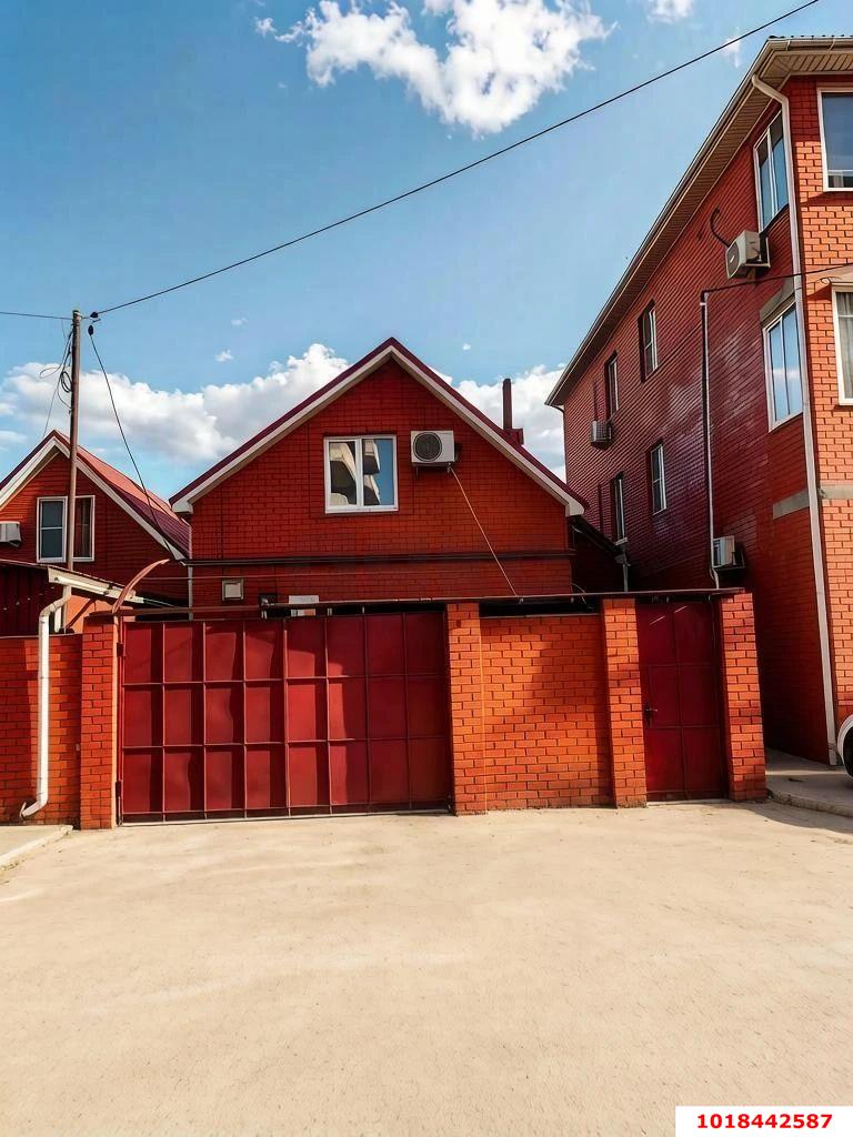 Фото №13: Готовый бизнес 105&nbsp;м², 1/2&nbsp;эт. - Краснодар, Карасунский внутригородской округ, ж/м Пашковский, ул. Краевая, 17