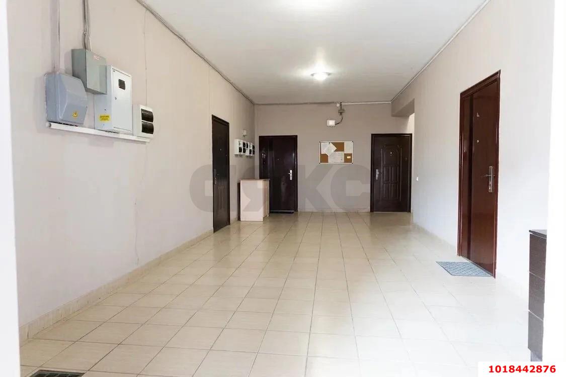 Фото №10: 1-комнатная квартира 47&nbsp;м², 4/4&nbsp;эт. - Краснодар, Прикубанский внутригородской округ, мкр. Круглик, ул. Черниговская, 14